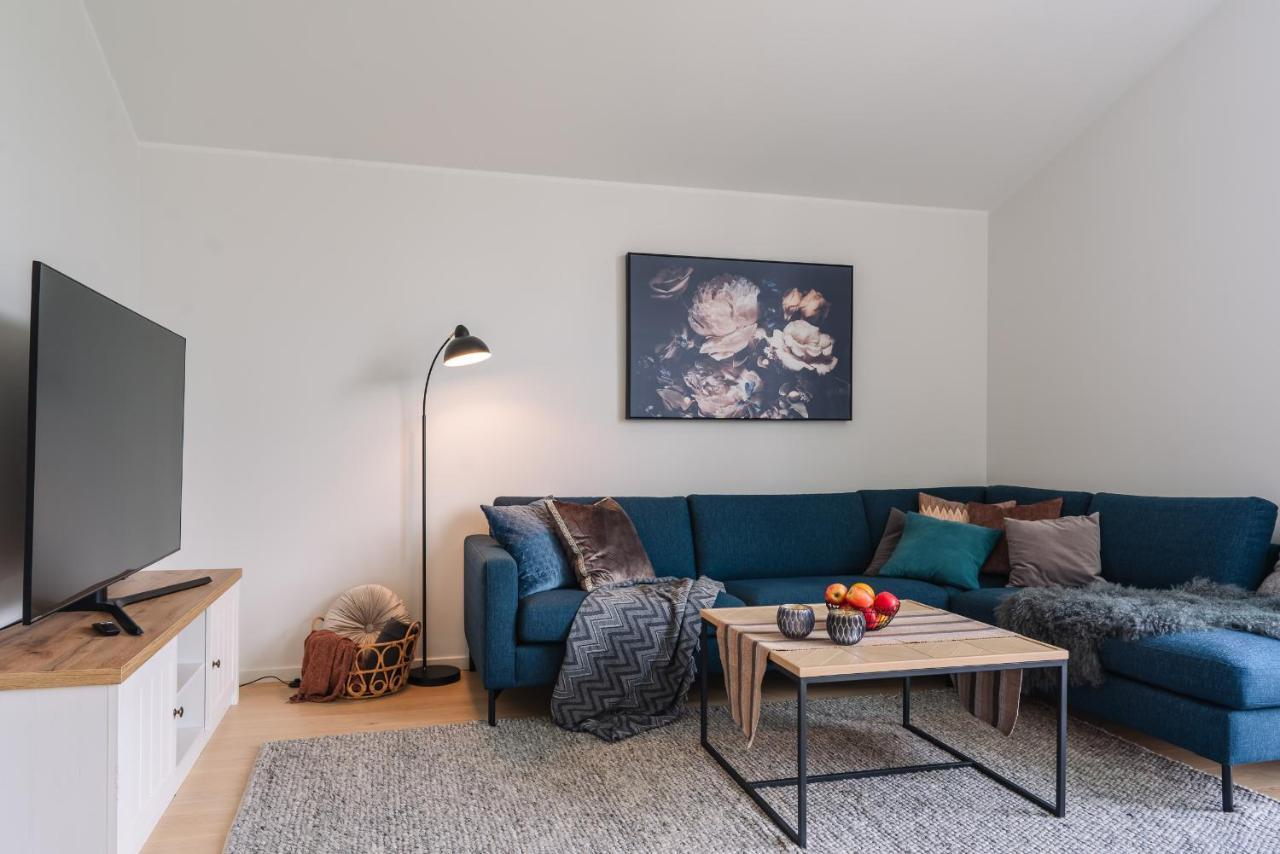 Modern Villas In Plush Town Tromso Bagian luar foto