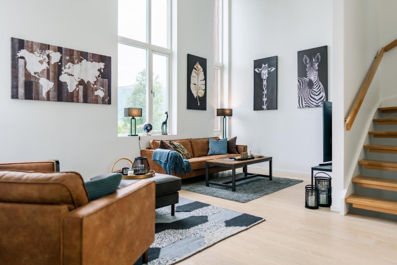 Modern Villas In Plush Town Tromso Bagian luar foto