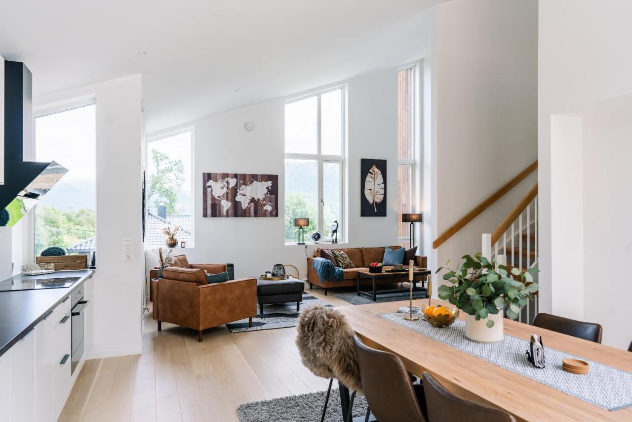 Modern Villas In Plush Town Tromso Bagian luar foto