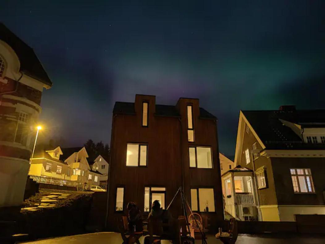 Modern Villas In Plush Town Tromso Bagian luar foto