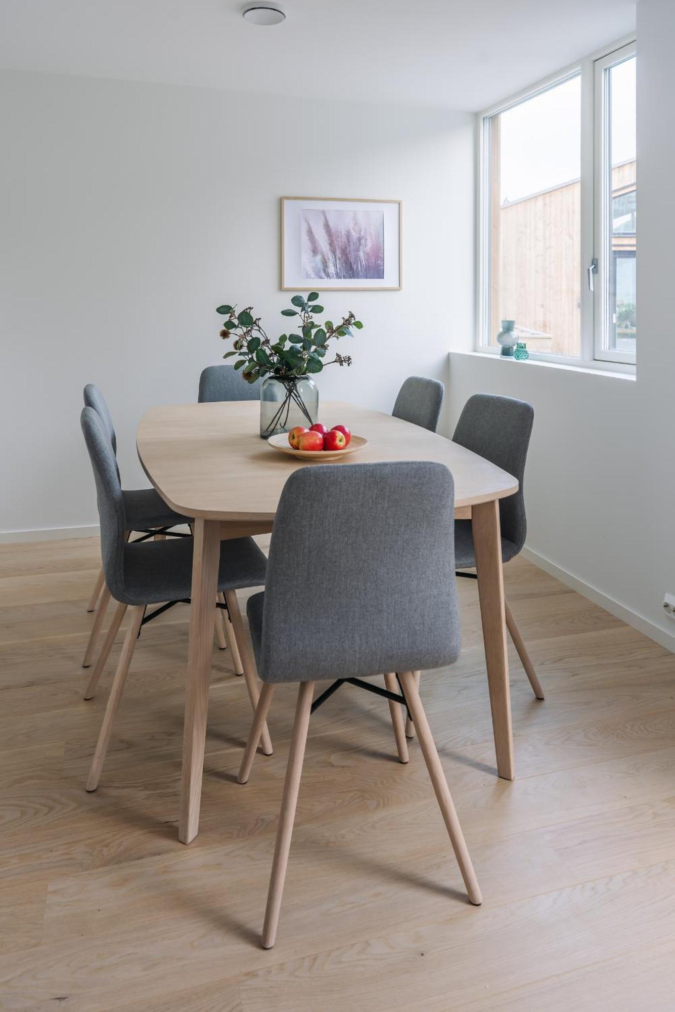 Modern Villas In Plush Town Tromso Bagian luar foto