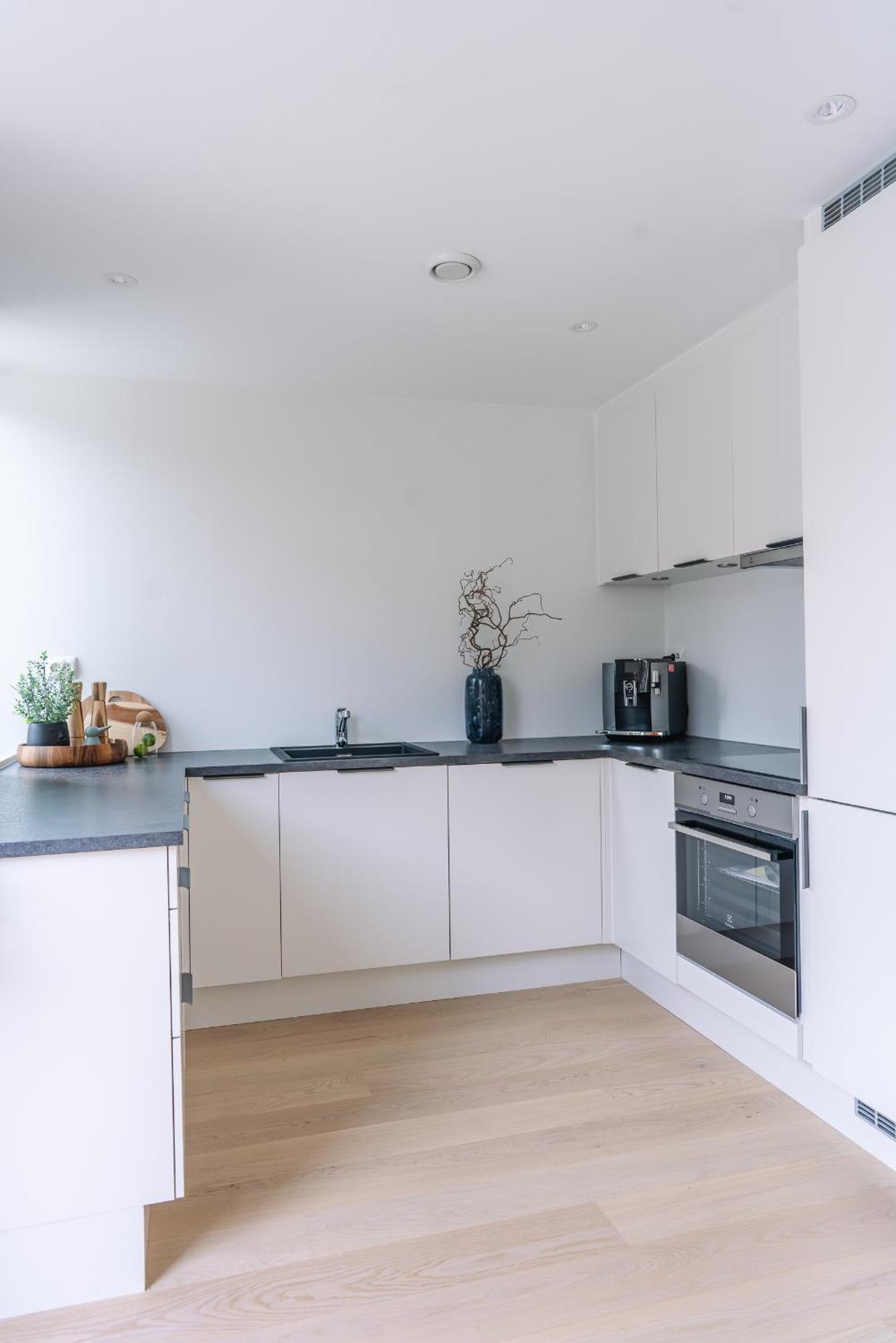 Modern Villas In Plush Town Tromso Bagian luar foto